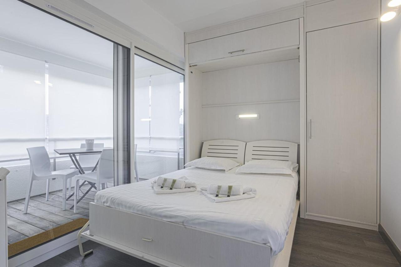 Appartement Marna - Welkeys ビアリッツ エクステリア 写真